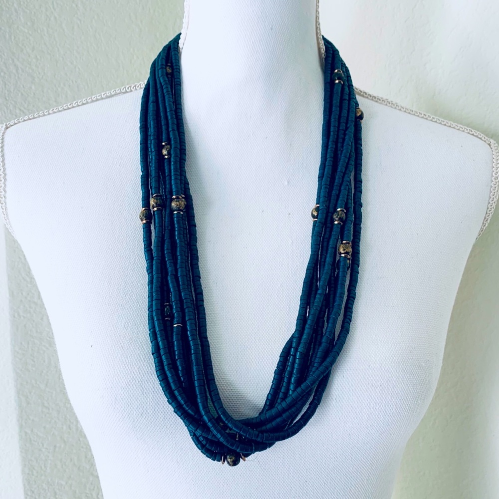 BOHEMIAN CHUNKY BEADED STATEMENT NECKLACE